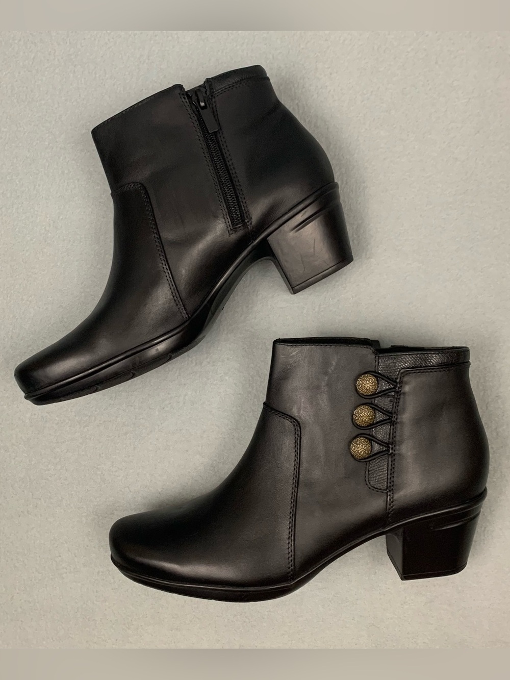 Clarks Emslie Monet Booties Womens 9.5 Ankle Leather Cushion Black Heel Boots
